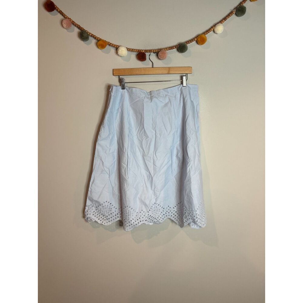 Y2K Banana Republic light blue eyelet embroidered skirt